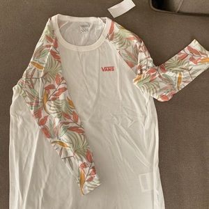 Vans 3/4 sleeve shirt